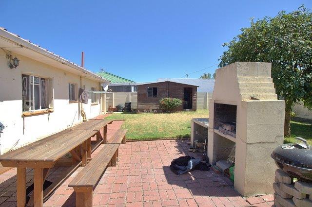 4 Bedroom Property for Sale in Strand North Western Cape